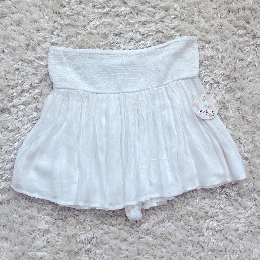 NWT, Jolie & Joy, XL White Skort Skirt, W/ Built in Shorts, Elastic Waistband
